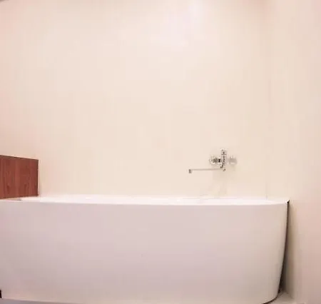 Guest house R34 Boutique Art