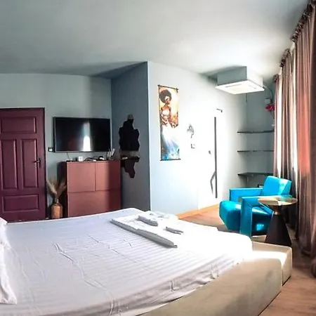 R34 Boutique Art 3* Veliko Tarnovo