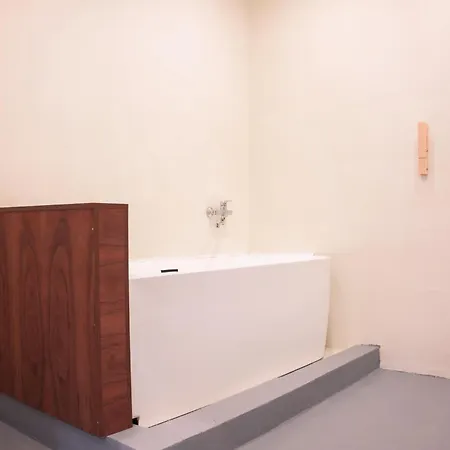 Guest house R34 Boutique Art 3*