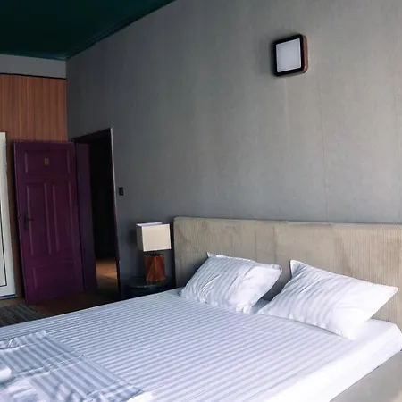 R34 Boutique Art 3* Veliko Tarnovo