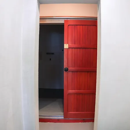 R34 Boutique Art 3* Veliko Tarnovo