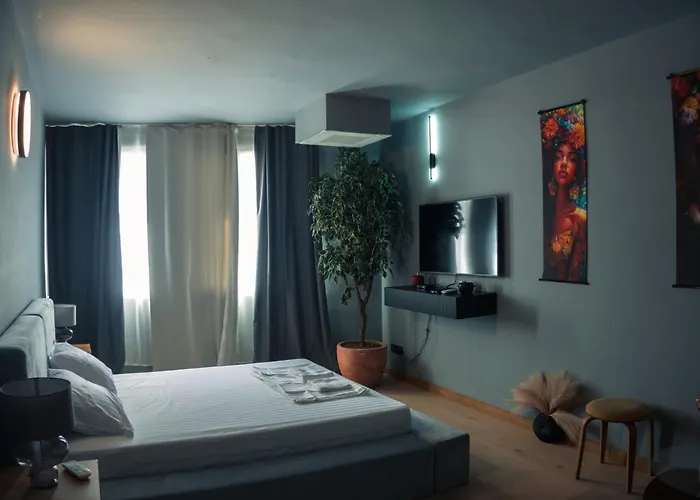 R34 Boutique Art Veliko Tárnovo