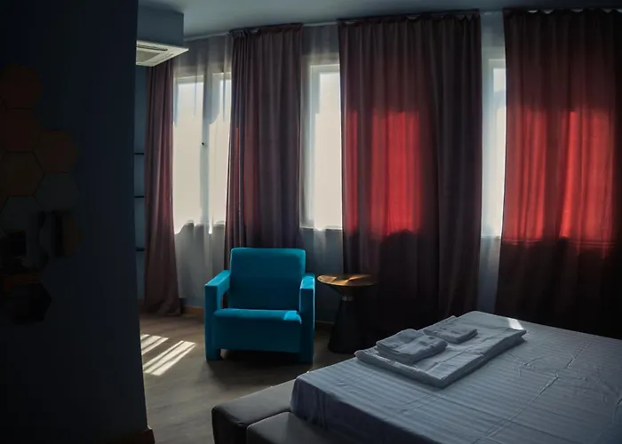 Pensión R34 Boutique Art 3*