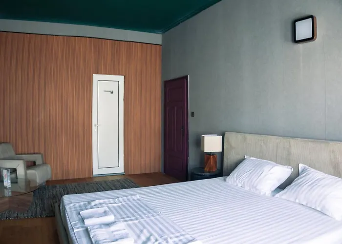 R34 Boutique Art Pensión